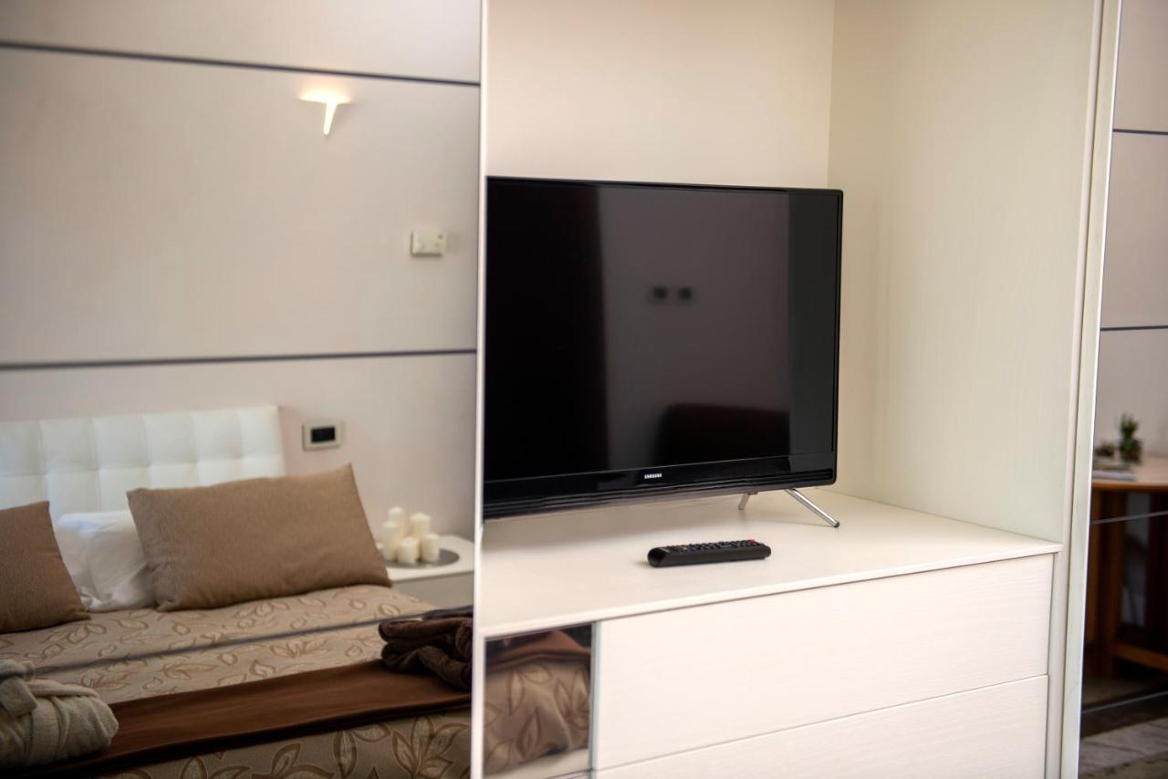 Hotel Residence Imperial Мисано Адриатико Екстериор снимка