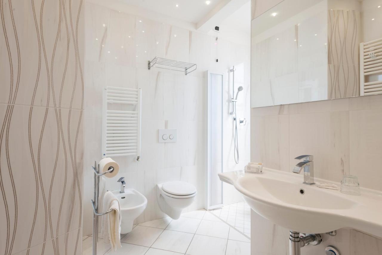Hotel Residence Imperial Мисано Адриатико Екстериор снимка