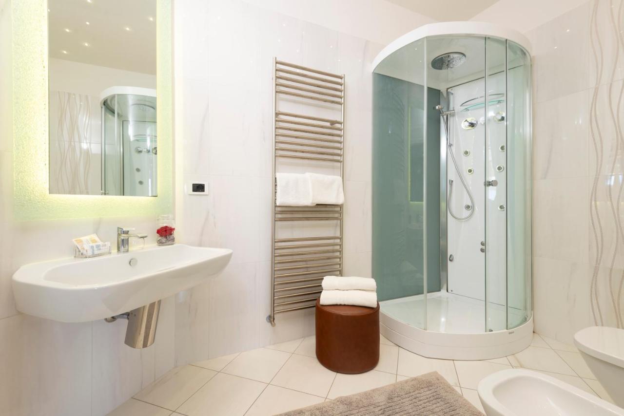Hotel Residence Imperial Мисано Адриатико Екстериор снимка