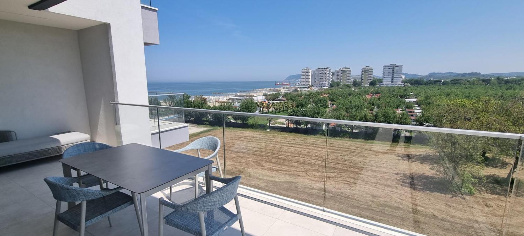 Hotel Residence Imperial Мисано Адриатико Екстериор снимка